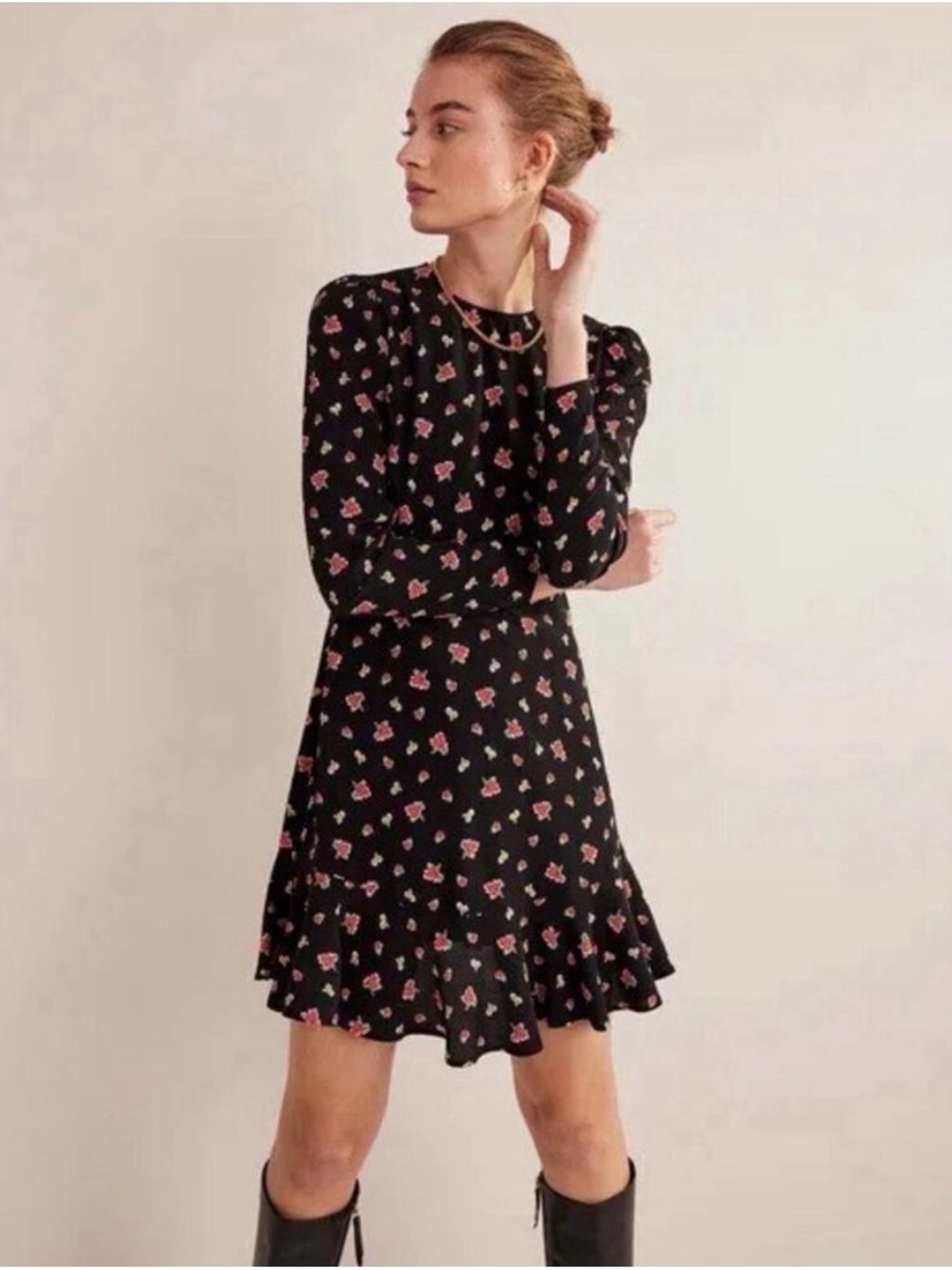Boden Black Floral Long-Sleeve Ruffle Hem mini Dress Size 10